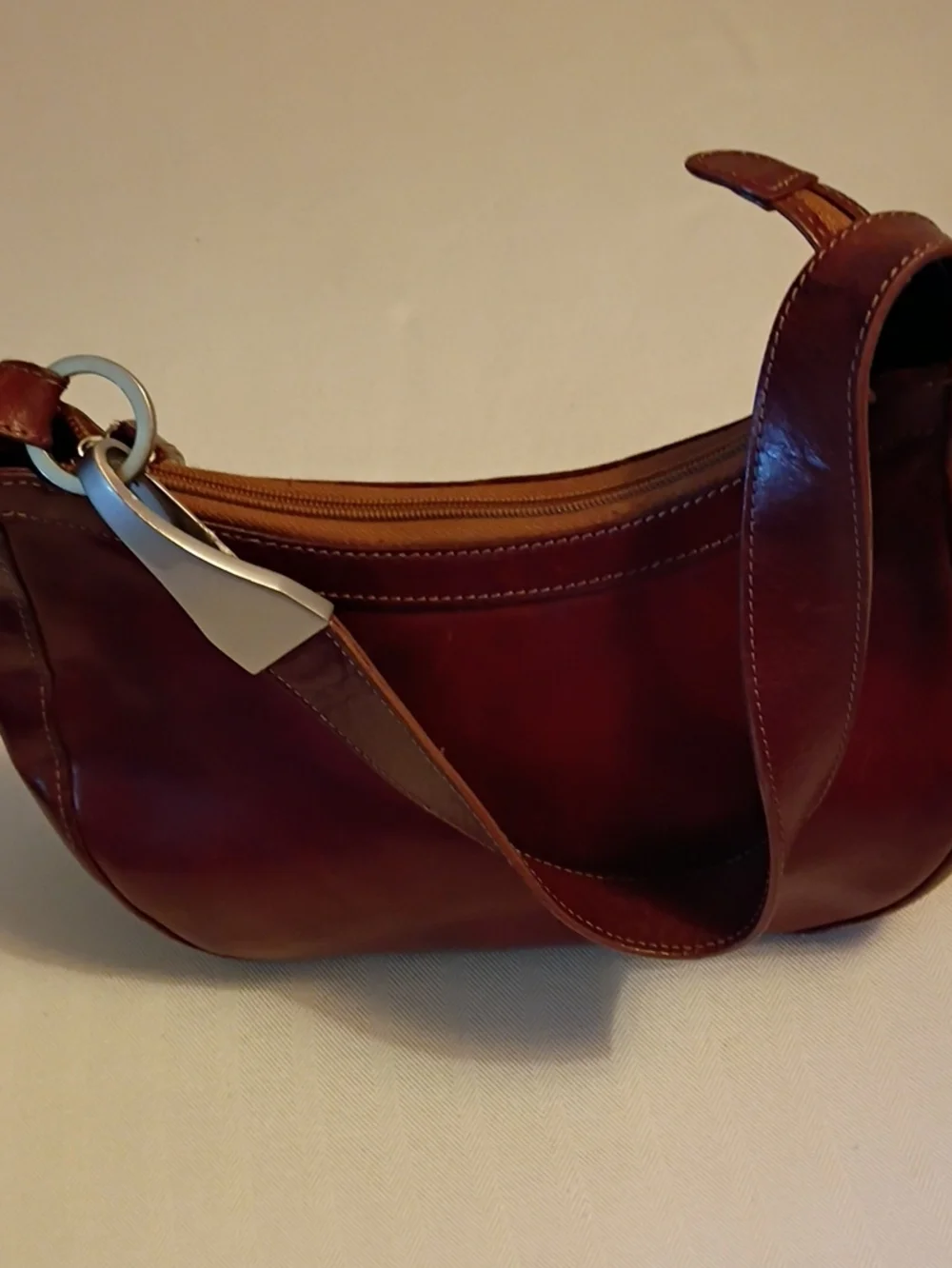 Vtg Kenneth Cole Leather Hobo Bag